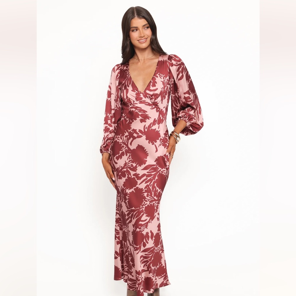 Petal & Pup Varly Long Sleeve Dress- Pale Burgundy